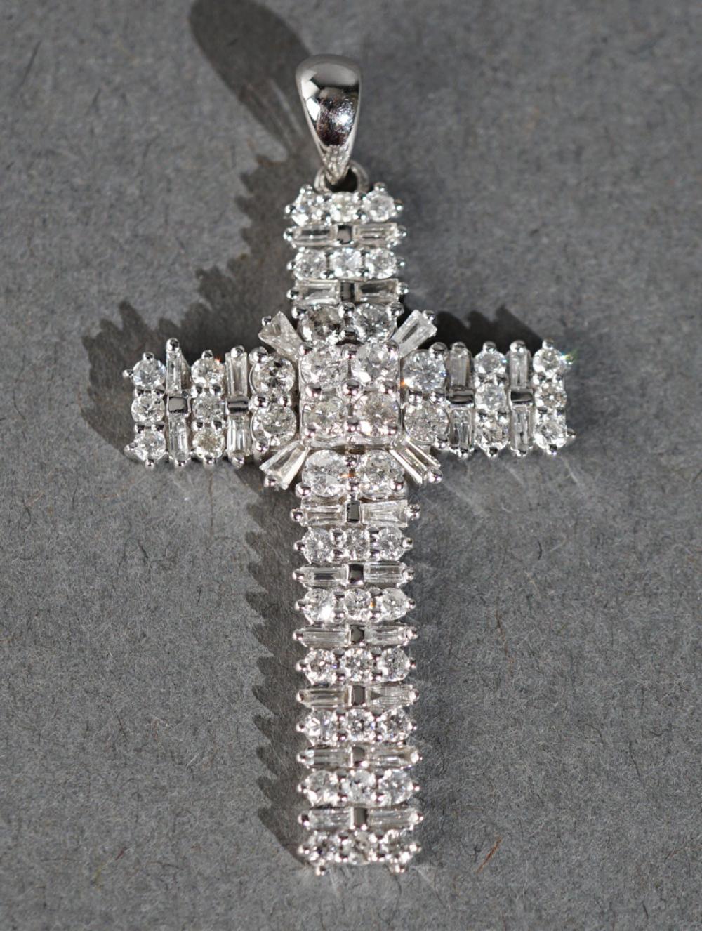 10-KARAT WHITE-GOLD AND PAVE