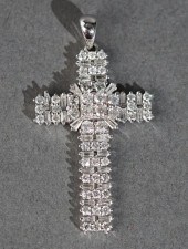 10-KARAT WHITE-GOLD AND PAVE D