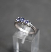 10-KARAT WHITE-GOLD, IOLITE AN