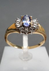 10-KARAT YELLOW-GOLD, TANZANIT