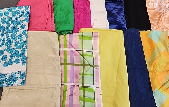 10 lbs of Vintage Silk And Silky