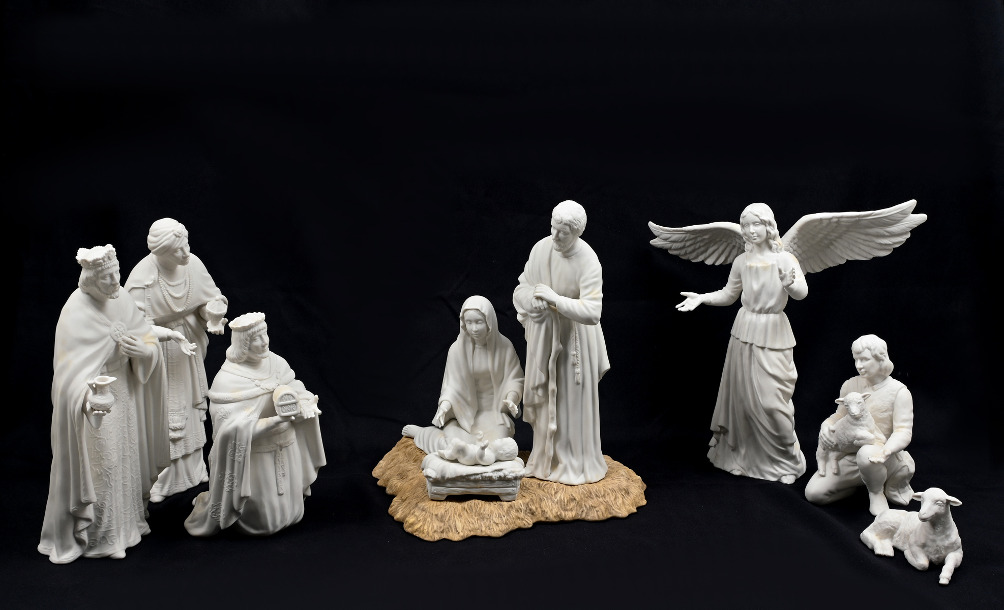 10 PC. BOEHM PORCELAIN NATIVITY