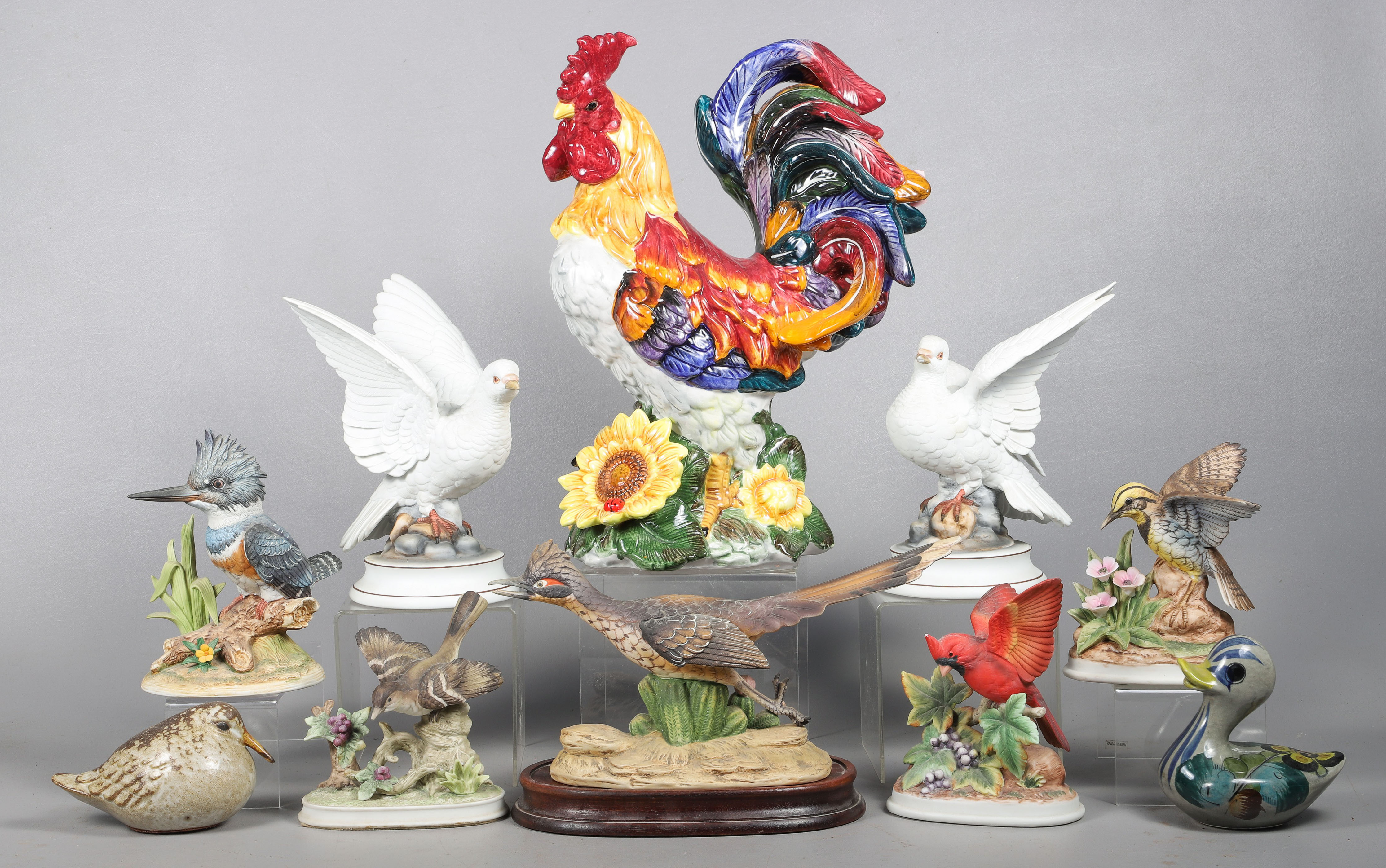 (10) Porcelain & pottery bird