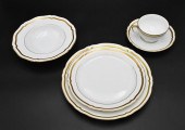105 PIECE RAYNAUD LIMOGES PORC