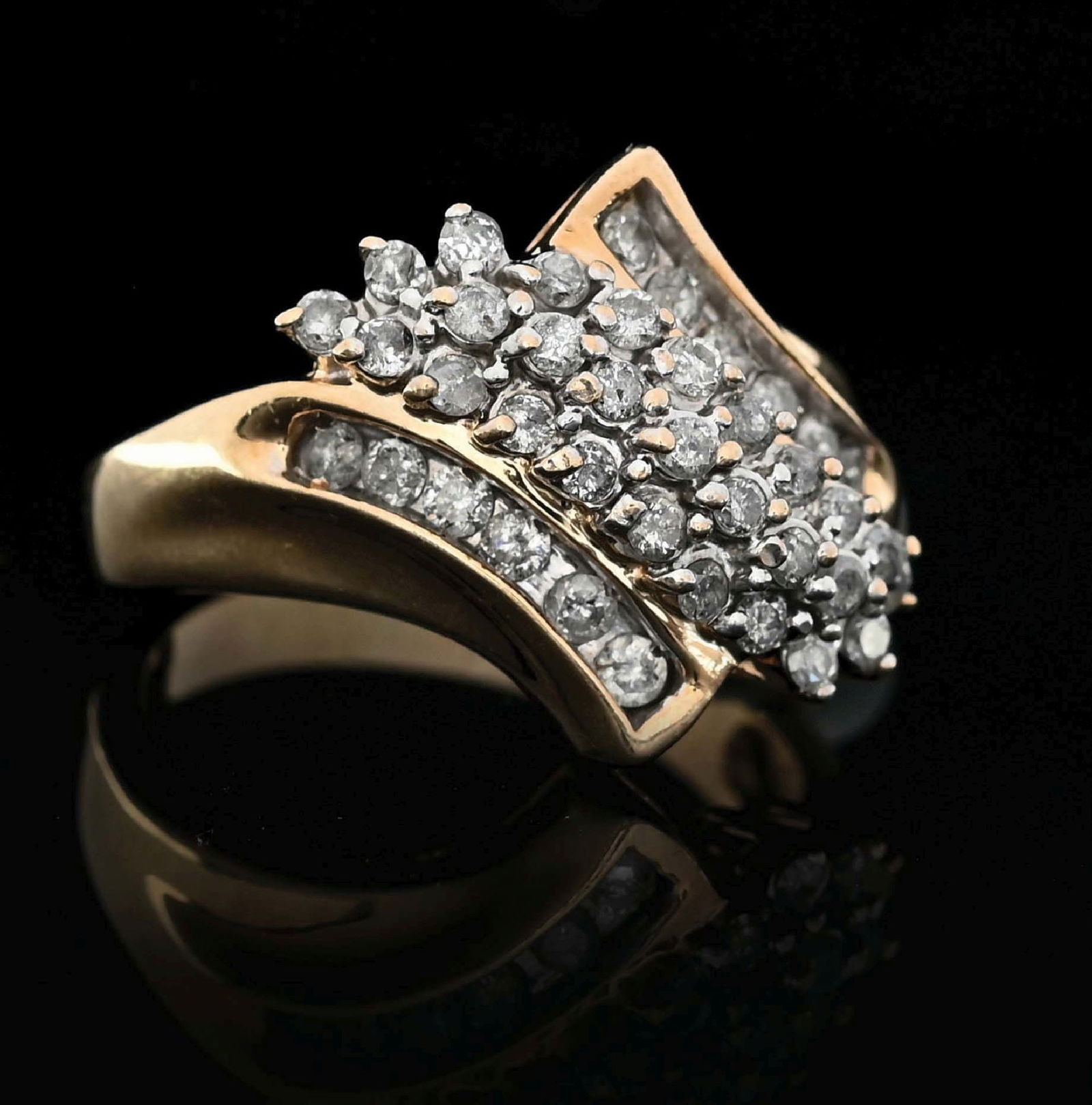 10K GOLD 1CTW DIAMOND CLUSTER