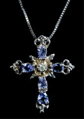 10K WG DIAMOND & TANZANITE CRO