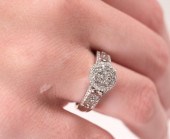 10K WHITE GOLD .50CTW DIAMOND