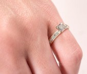 10K YELLOW GOLD .30 CTW DIAMON