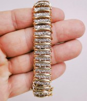 10K YELLOW GOLD AND DIAMOND BR