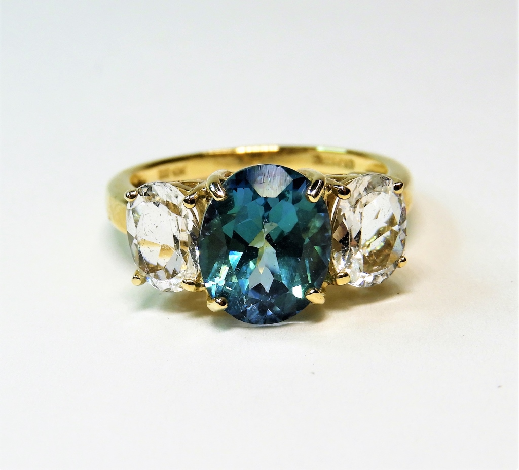 10K YELLOW GOLD AQUA BLUE TOPAZ &