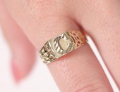10K YG MONOGRAMMED "C" RING, S