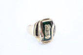 10KT GOLD AND JADE MT. VERNON