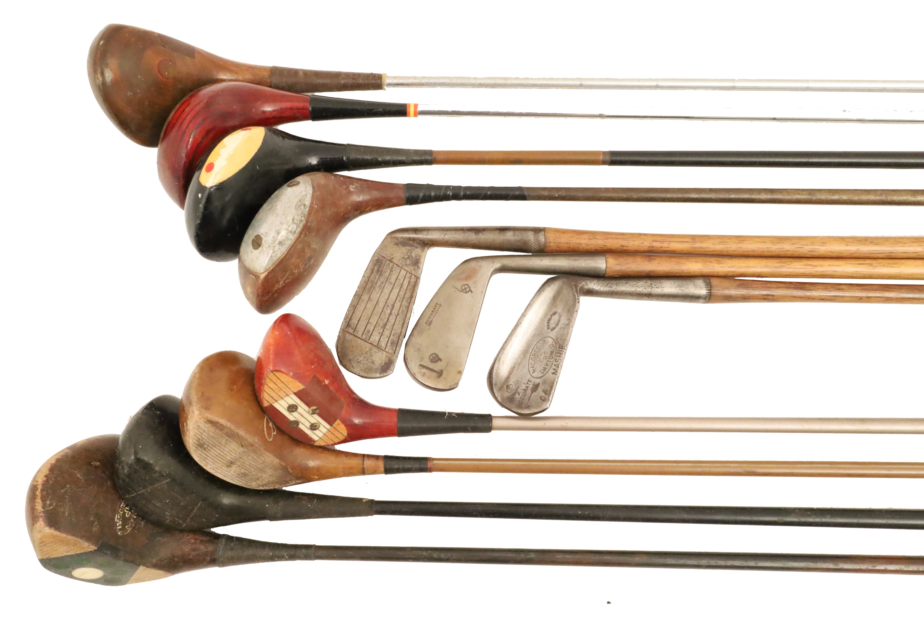 11 ANTIQUE AND VINTAGE GOLF CLUBS A