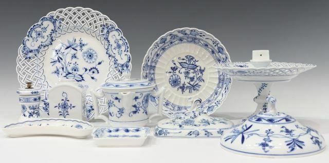 (11) MEISSEN & OTHER 'BLUE ONION'