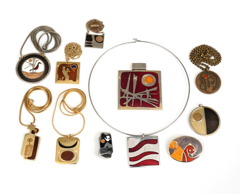 11 PC. DE PASSILLE SYLVESTRE PINS &