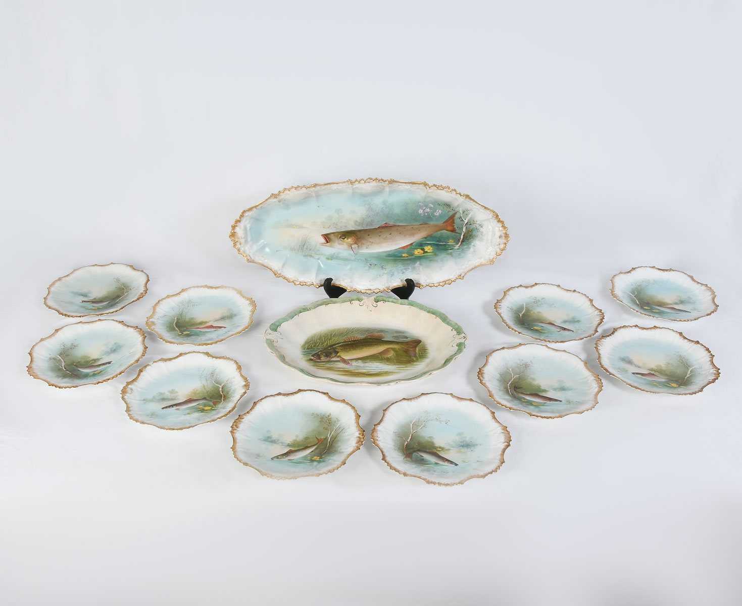 11 PC. LIMOGES CORONET PORCELAIN