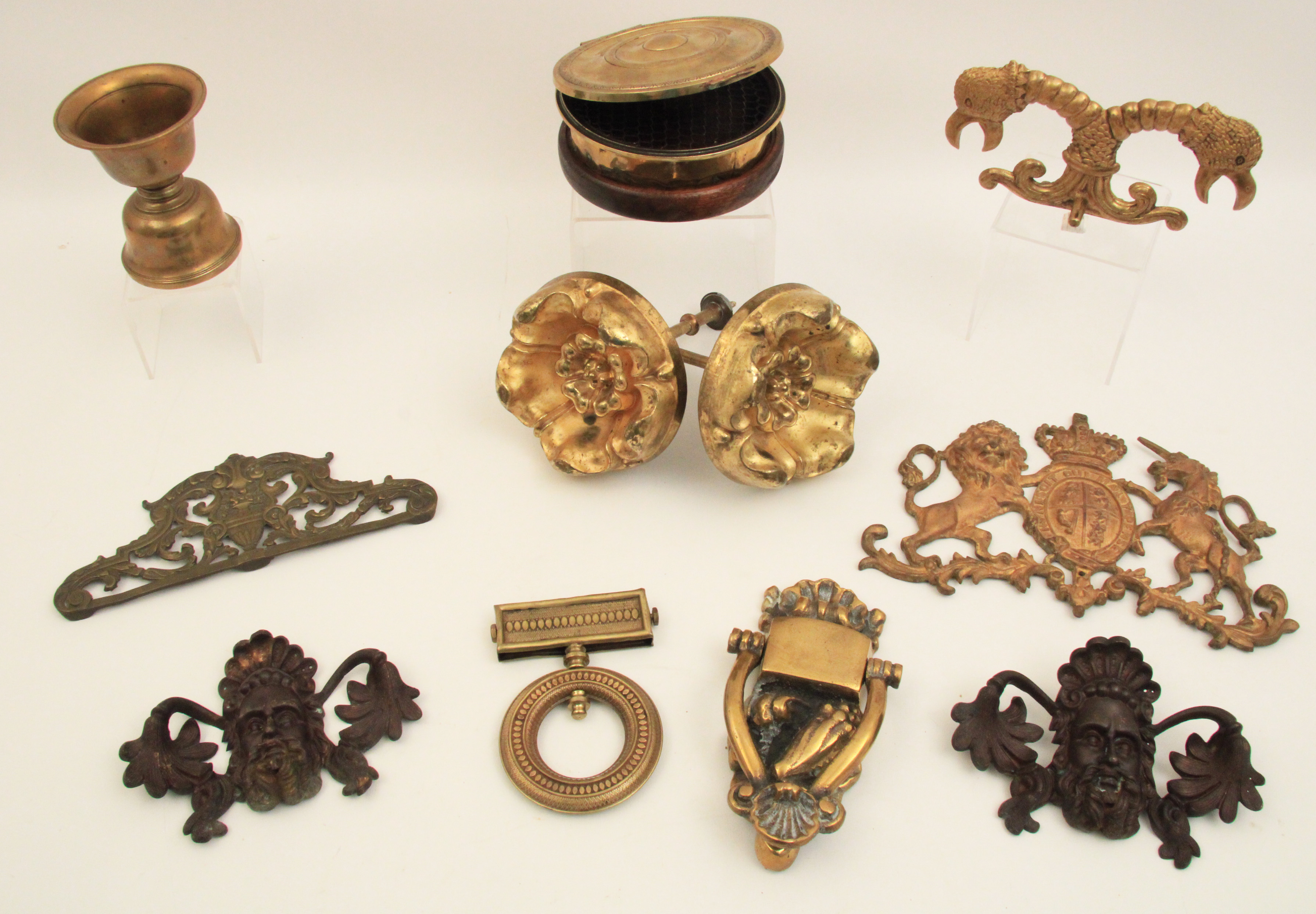11 PC. MISC. LOT OF BRASS AND METAL