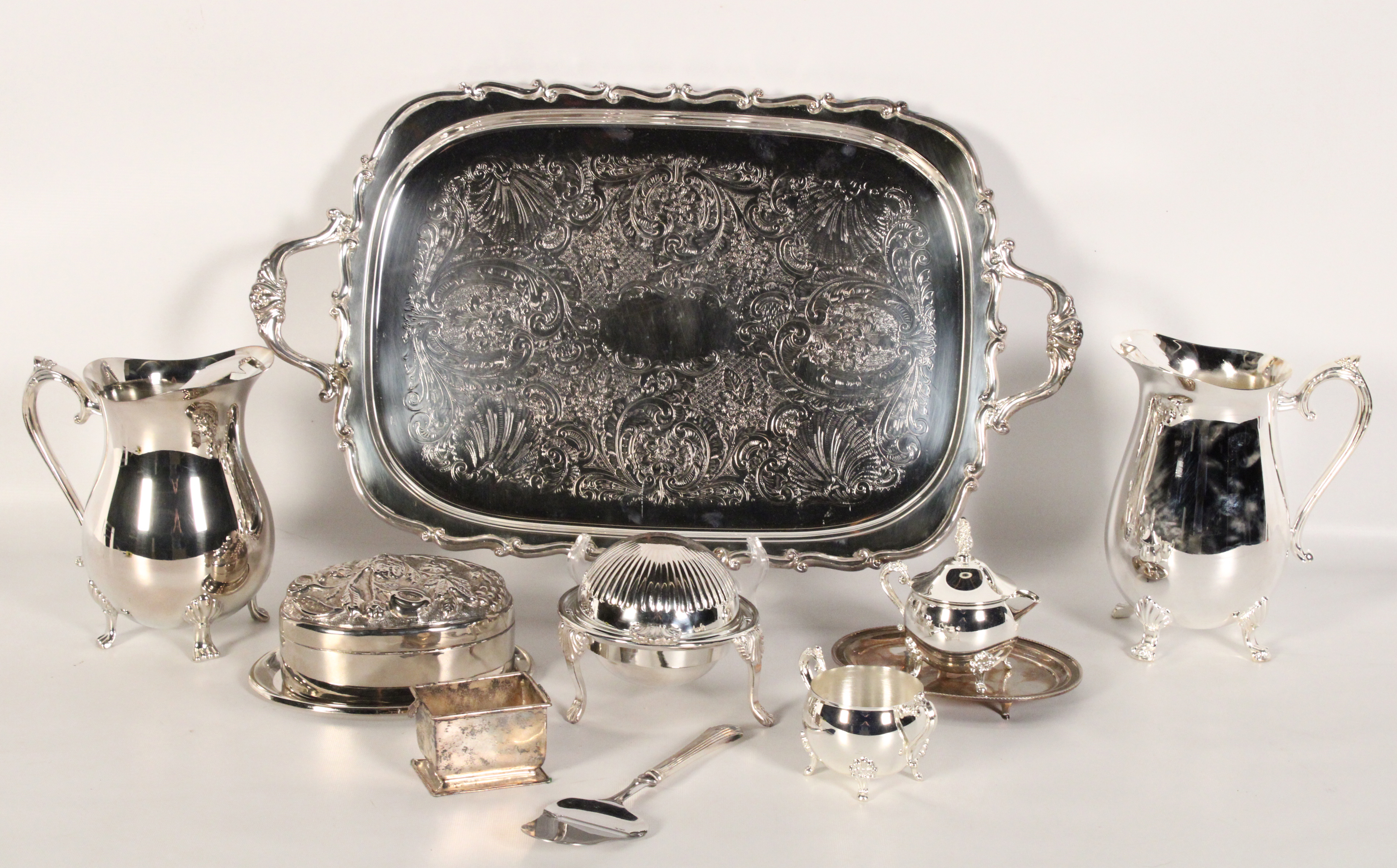 11 PIECE LOT OF SILVER PLATE 11