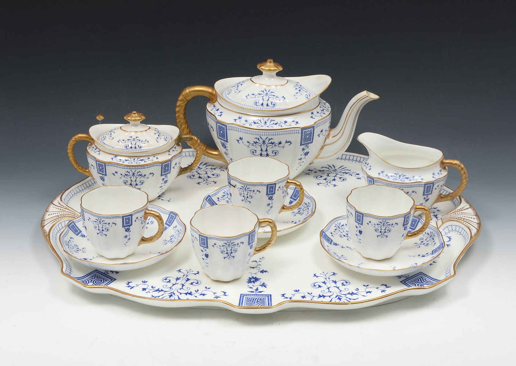 11 PIECE ROYAL CROWN DERBY TEA SET: