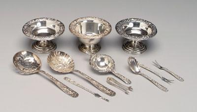 11 pieces Kirk Repouss&eacute;