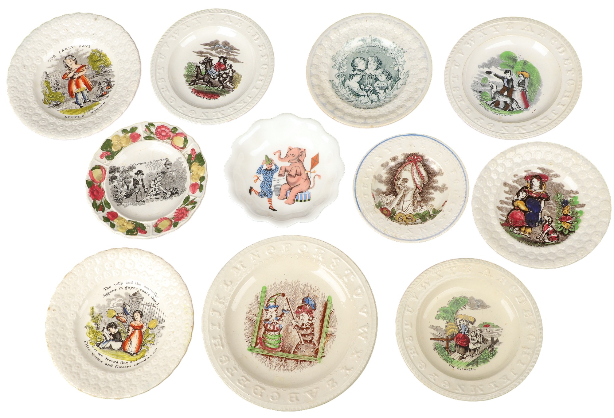 (11) Porcelain child's dishes,