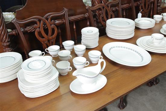 112 PIECE SET OF EARLY WEDGWOOD