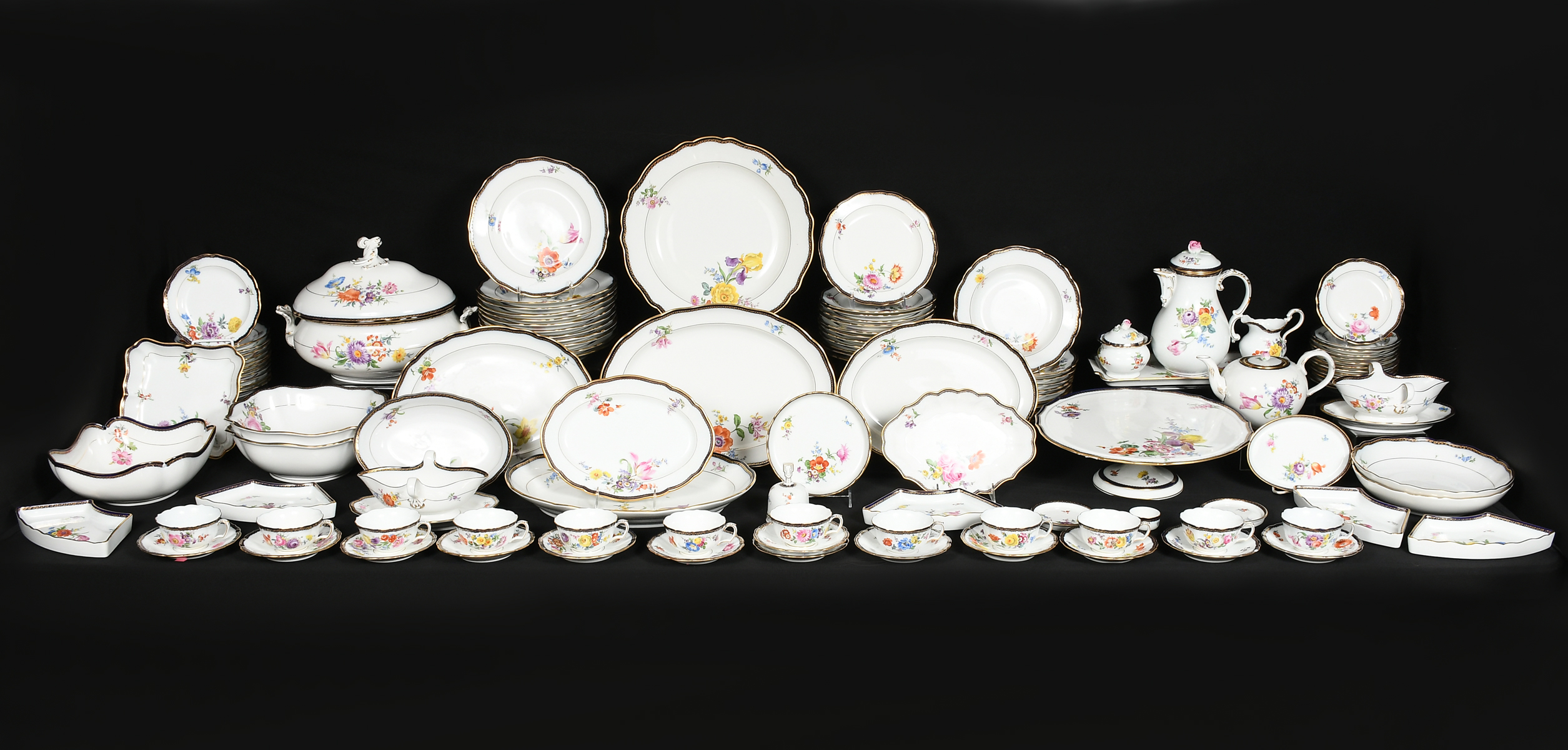 117 PC. 19TH-C. MEISSEN COBALT&