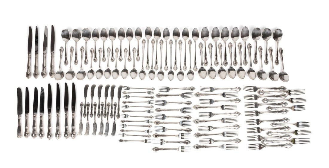 117PC GORHAM 'ENGLISH GADROON'