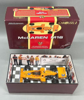 1:18 SCALE MODEL CAR 1974 INDI