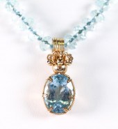 11.8CT AQUAMARINE PENDANT KNOT