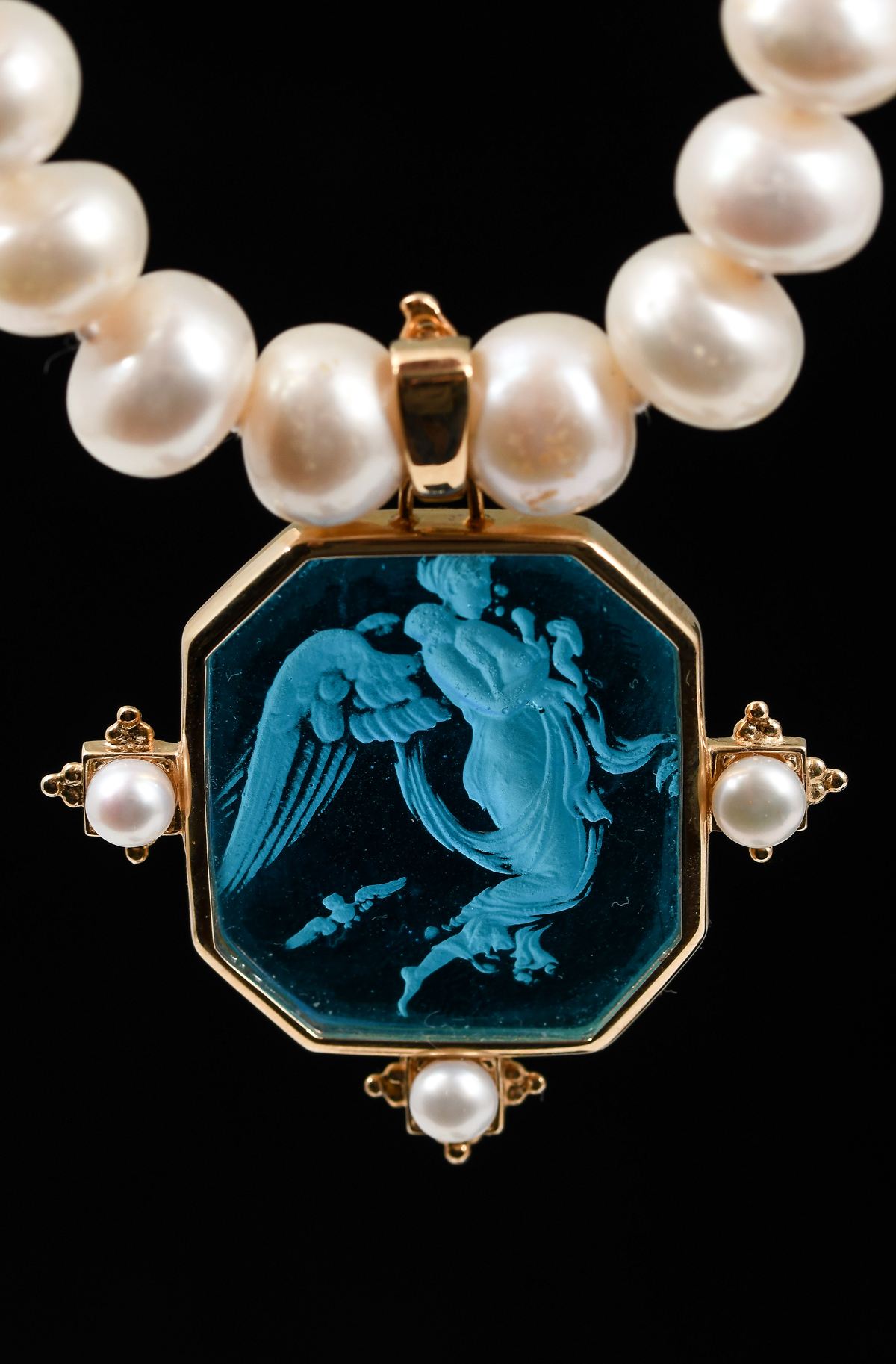11MM FRESHWATER PEARL NECKLACE &