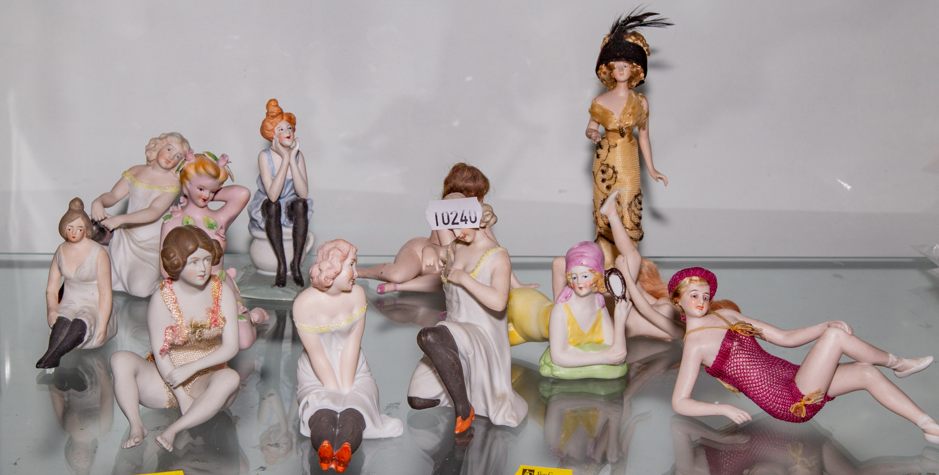 12 ASSORTED CONTINENTAL RISQUE