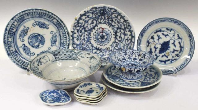 (12) CHINESE BLUE & WHITE PORCELAIN