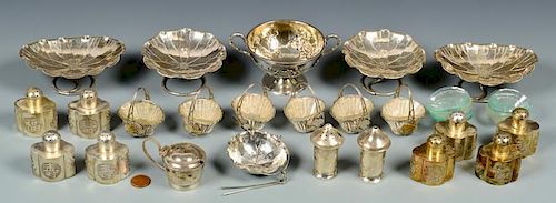 12 CHINESE EXPORT SILVER