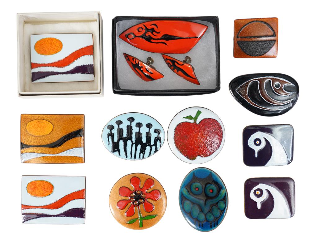 12 ENAMELED MULTI-COLORED PINS BY