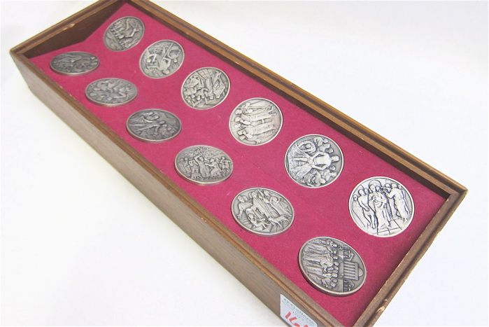 12 FRANKLIN MINT STERLING SILVER