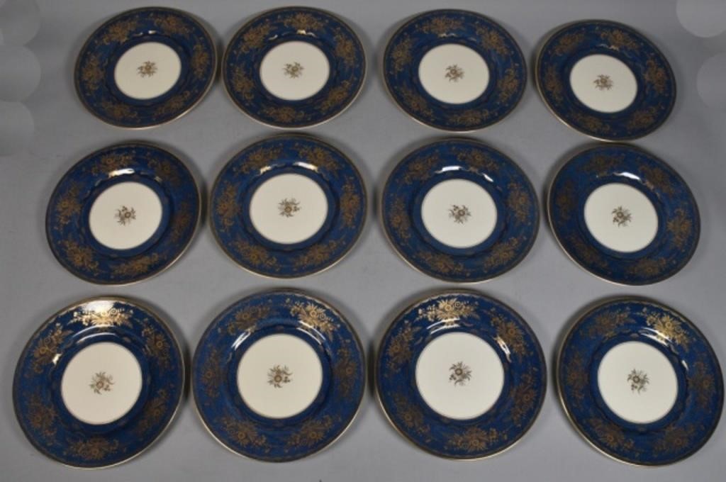 12 MINTONS PORCELAIN DINNER