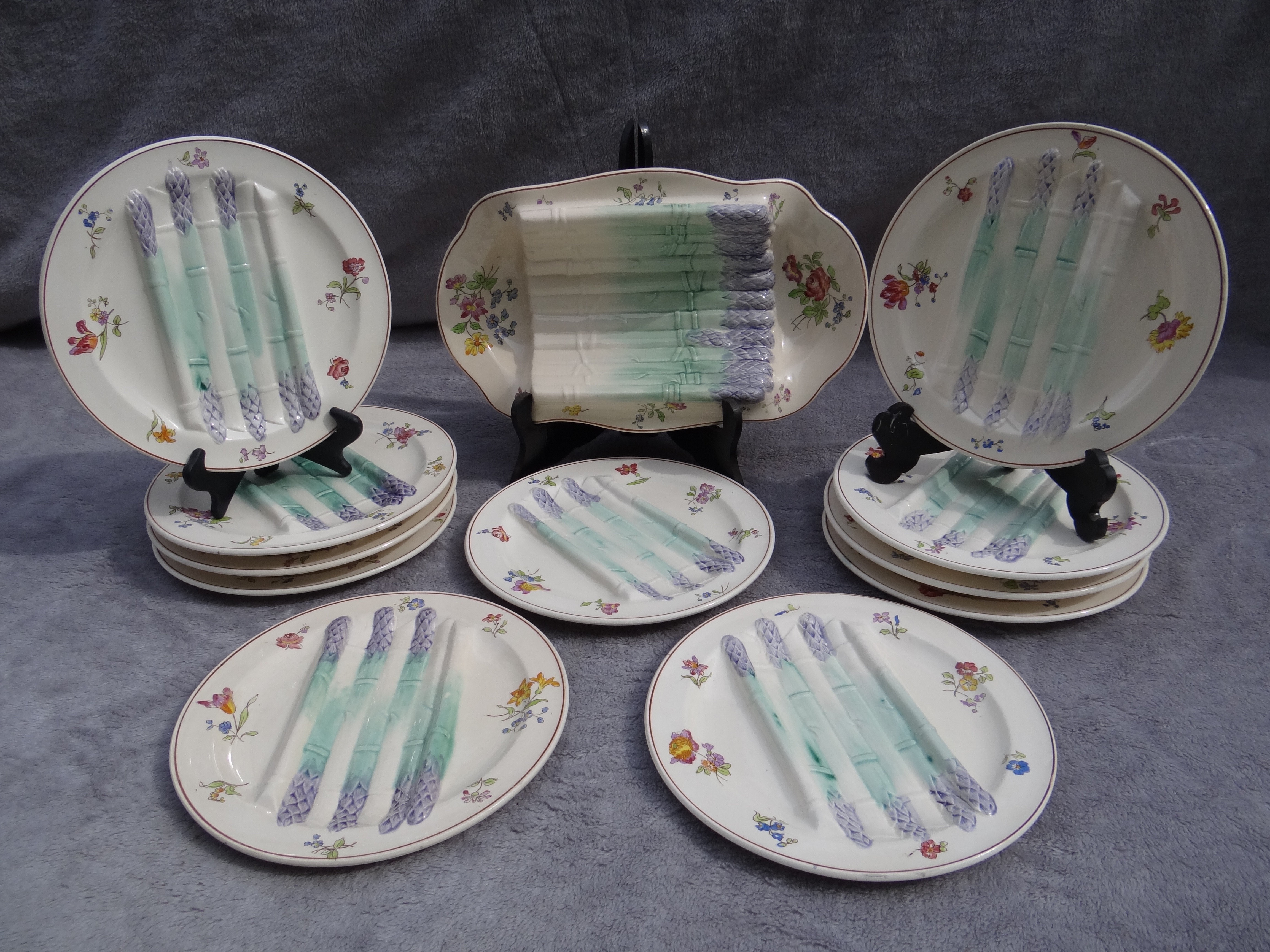 12 PC. FRENCH FAIENCE ASPARAGUS SET
