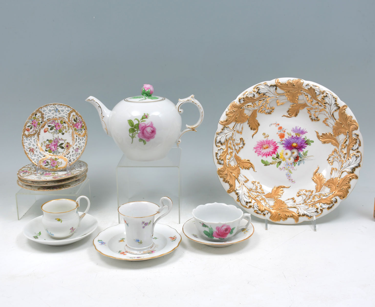 12 PC. FURSTENBERG AND MEISSEN