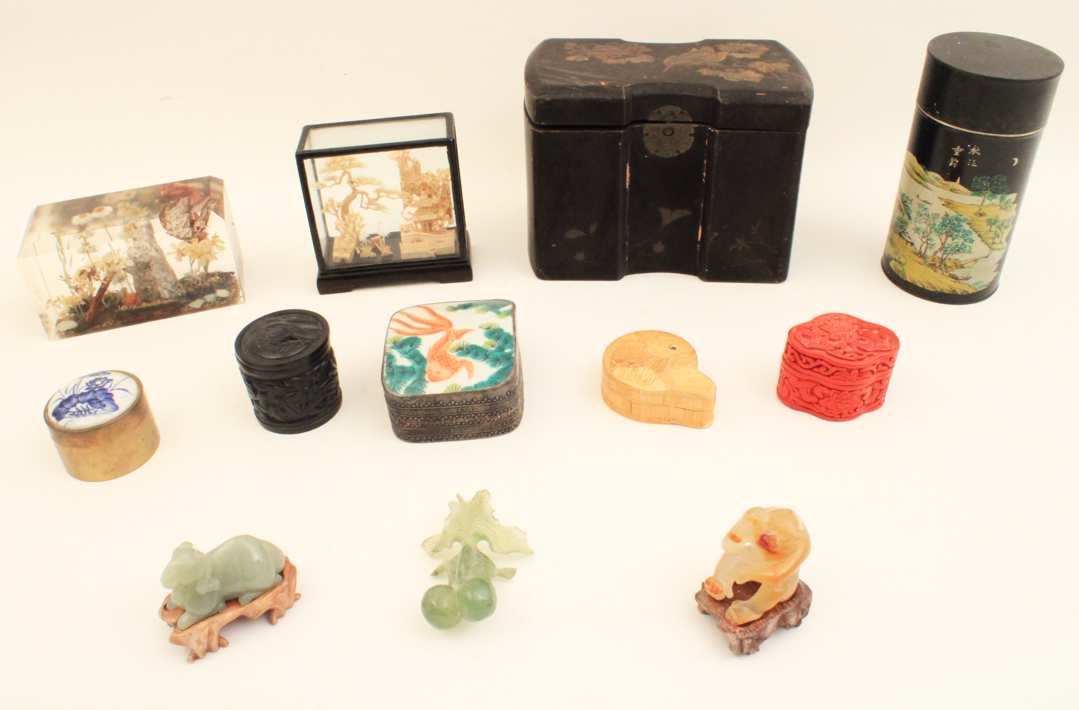 12 PC. LOT OF ORIENTALIA 12 PIECE