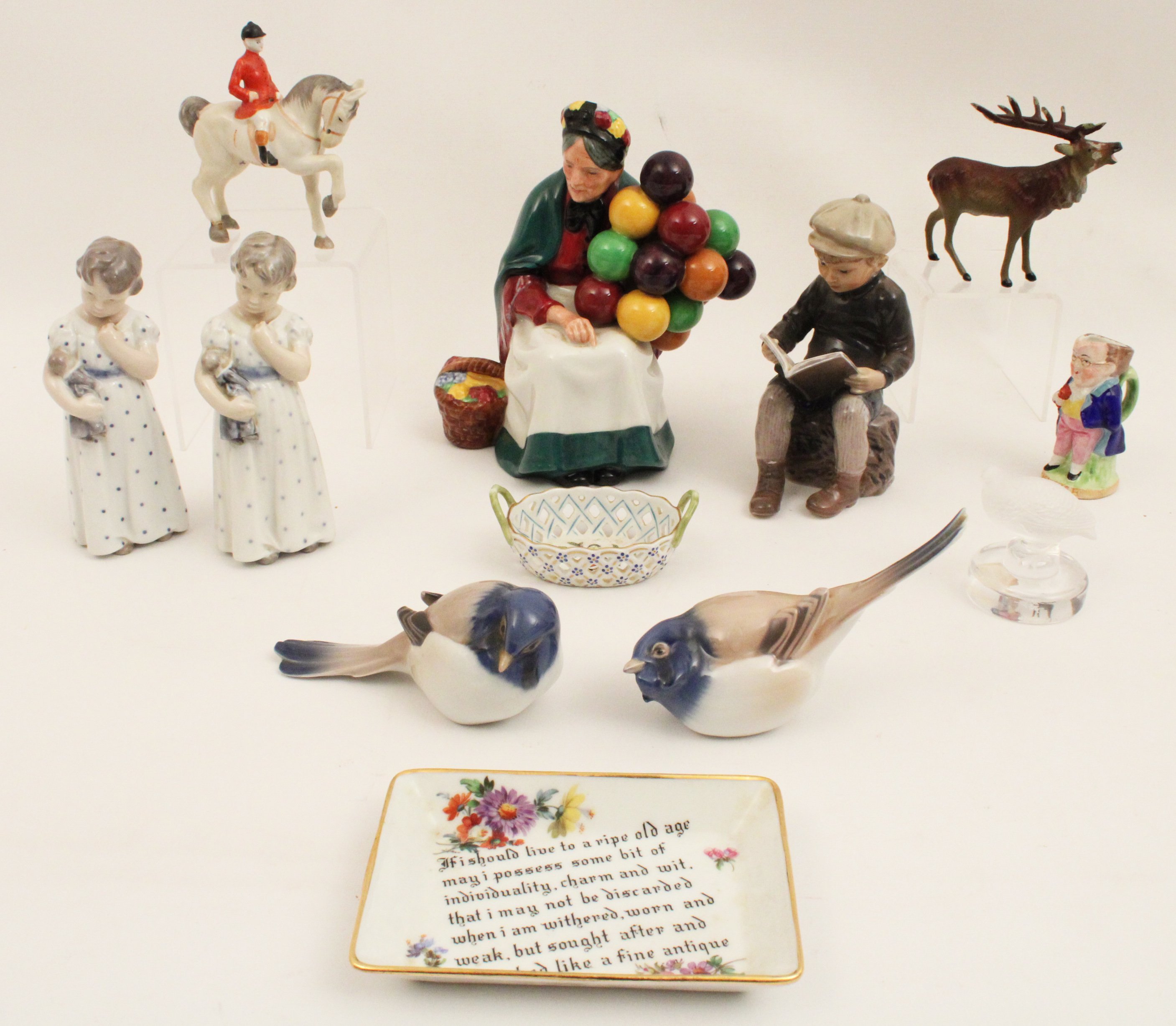 12 PC MISC TRAY  LOT OF PORCELAIN