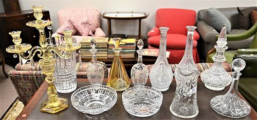 12 PIECE LOT OF GLASS AND CUT