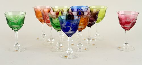 12 PIECES OF MOSER CUT TO CLEAR