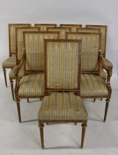 12 VINTAGE AND FINELY CARVED L