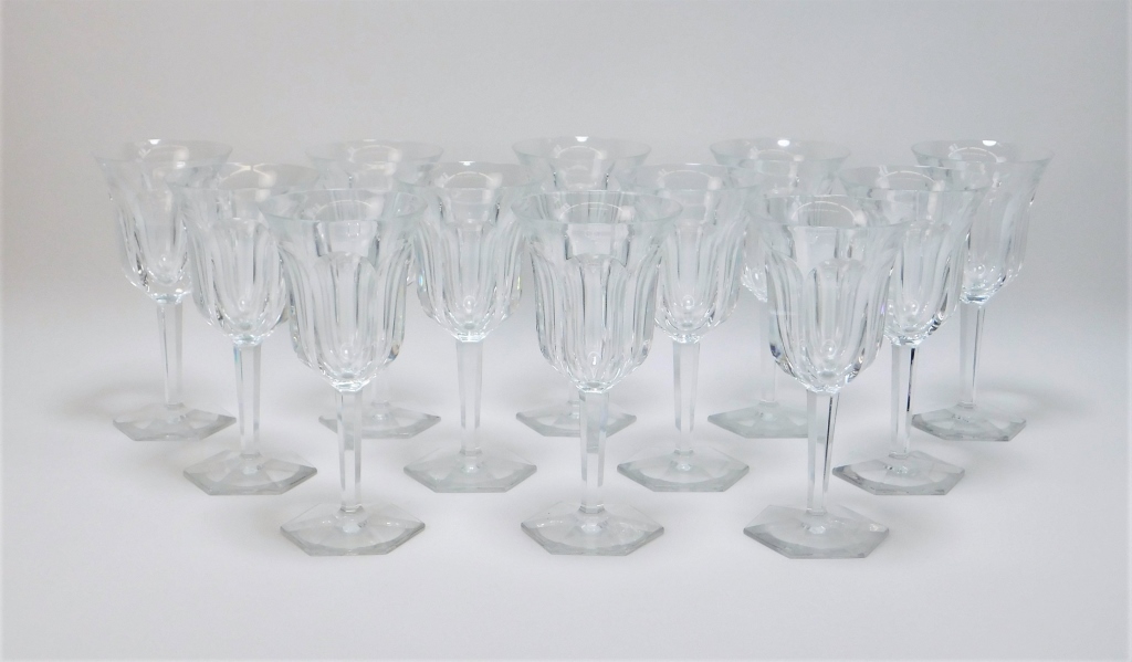 12PC BACCARAT FRANCE MALMAISON WINE