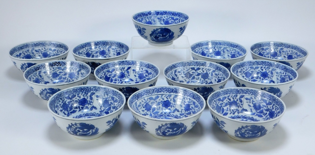 12PC CHINESE EXPORT BLUE & WHITE