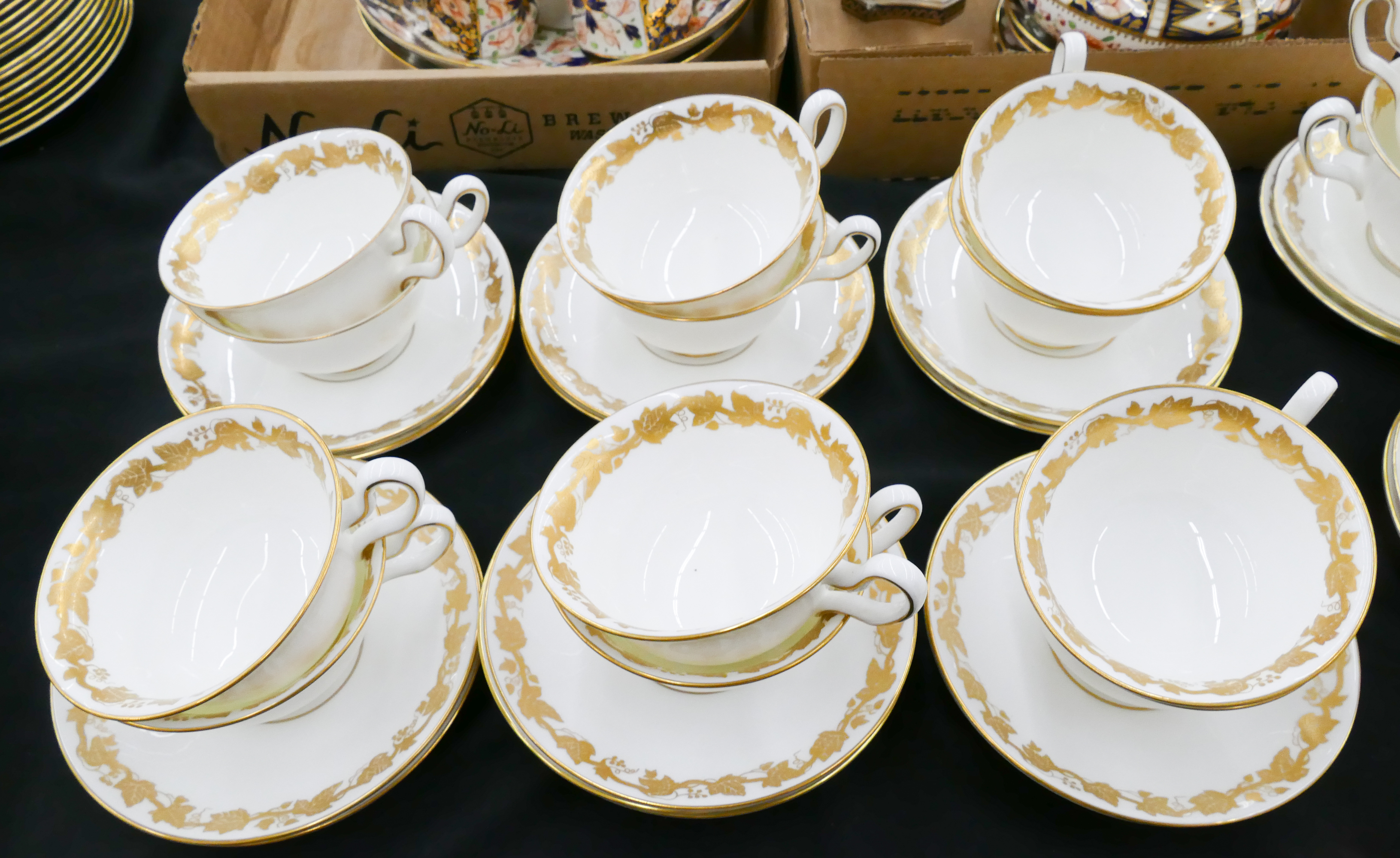 12pc Wedgwood Whitehall (White Rim)