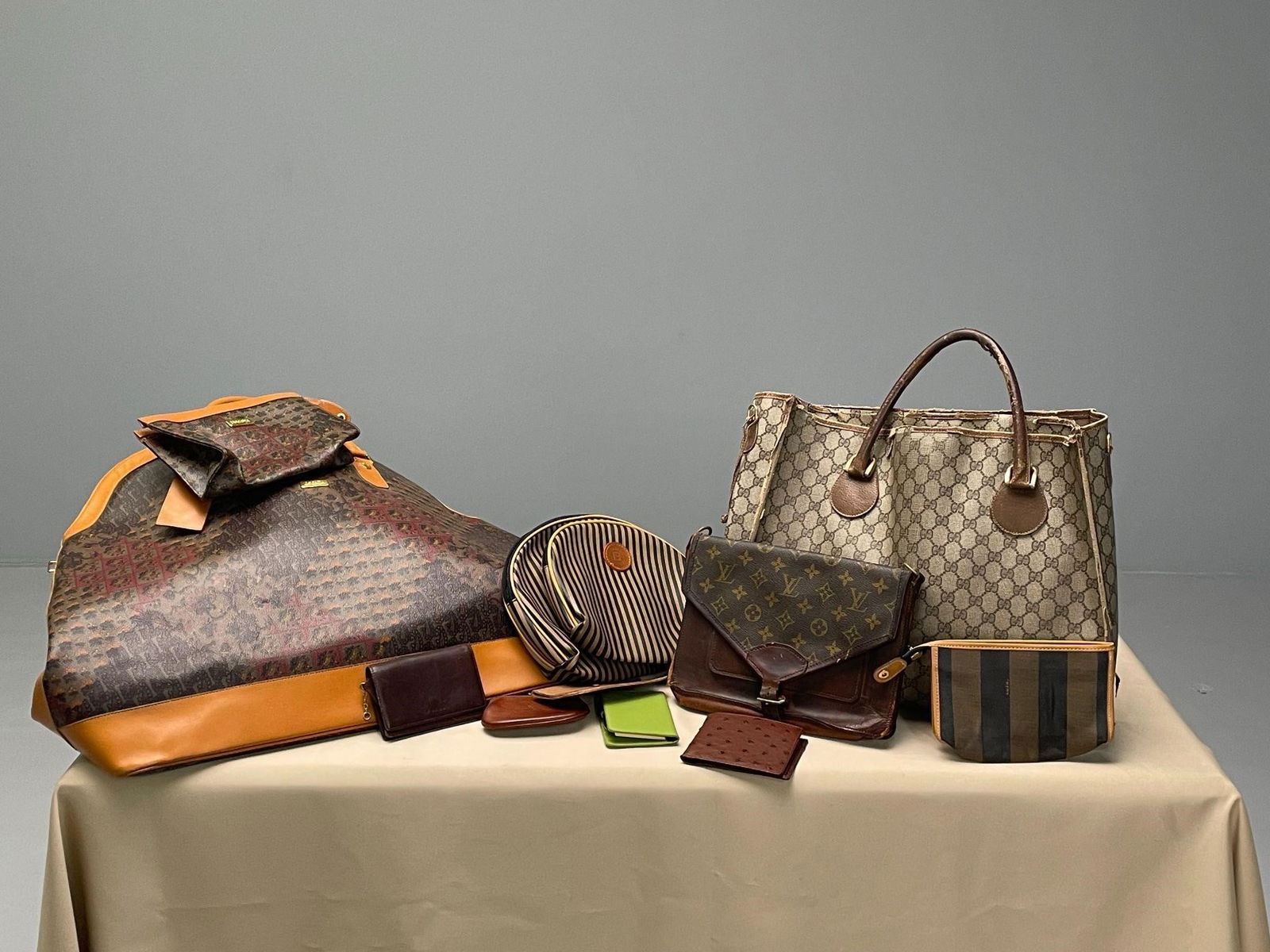 13 DESIGNER HANDBAGS, LOUIS