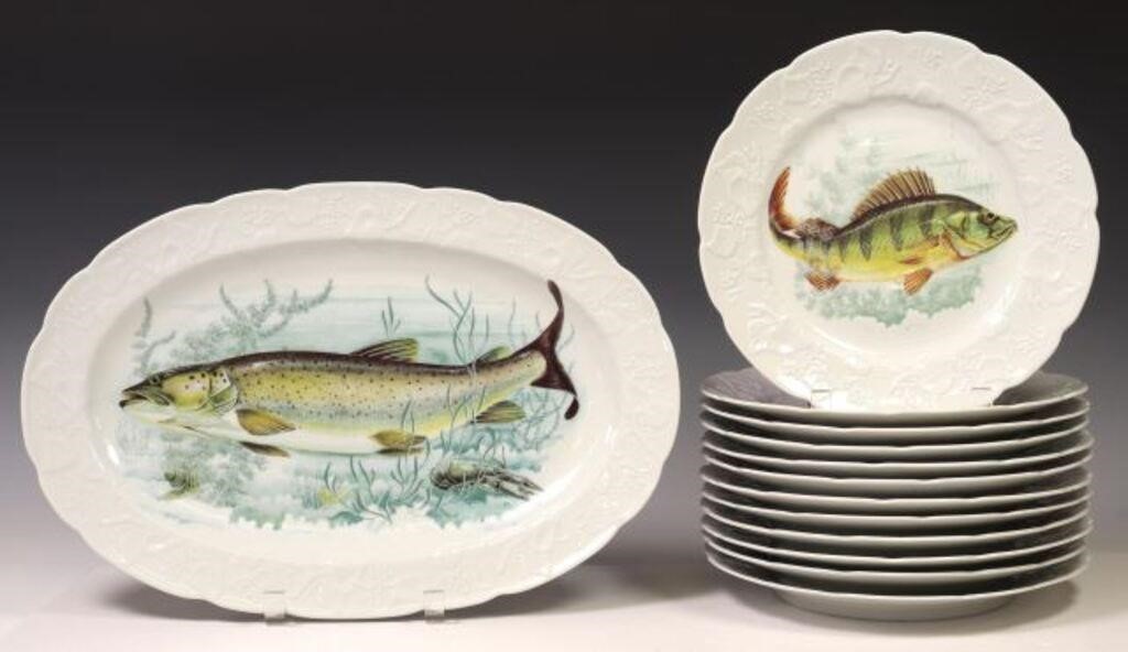 (13) FRENCH CNP SCALLOPED PORCELAIN
