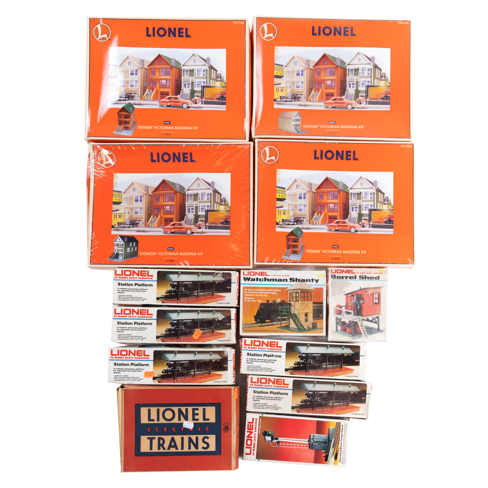 13 LIONEL ASSORTED ACCESSORIES